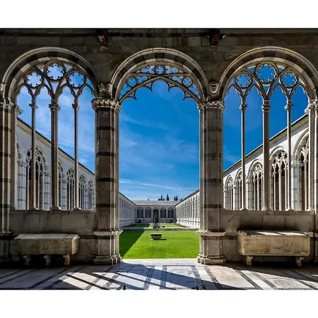 Konukevi Dall'alto Pisa